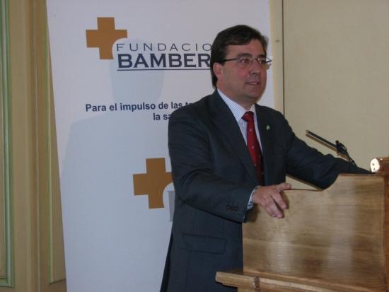Guillermo Fernández Vara en su intervención de agradecimiento