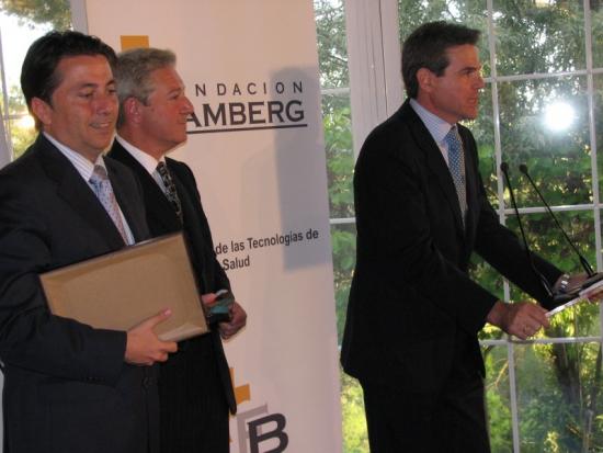 Premio a la Innovación en Tecnologías de la Salud a Microsoft; Vicente Sánchez