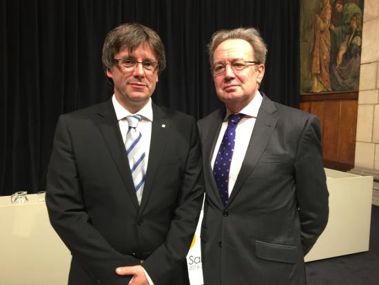El Presidente Carlos Puigdemont e Ignacio Para