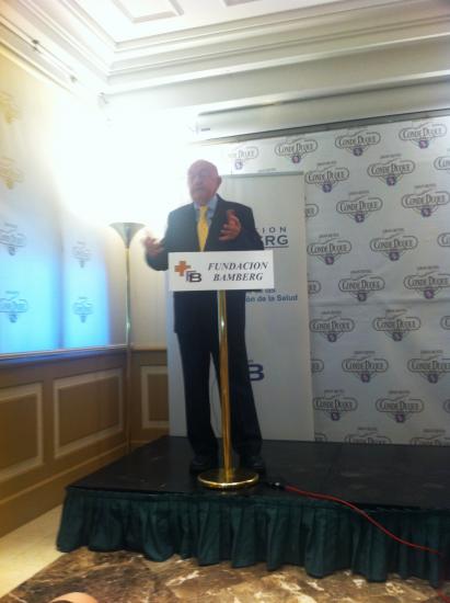 El profesor Jordi Estapé, decano de la oncología española