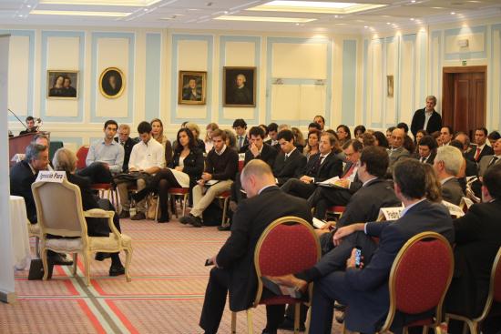 Vista general de un ala de la sala