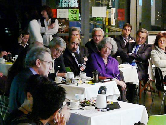 Algunos de los asistentes al Café Científico