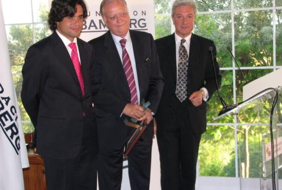 Premio a la Innovación en Tecnologías de la Salud a ASISA, Francisco Ivorra