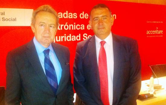 Ignacio Para Rodríguez-Santana, presidente de la Fundación Bamberg con Jesús Roj